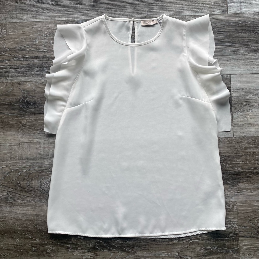 Studio Flowy Cream Ruffle Sleeve Blouse